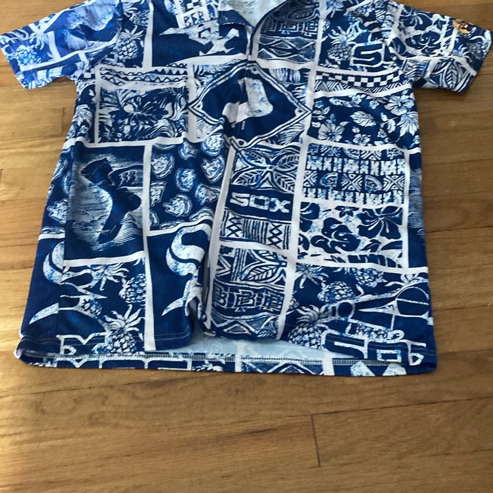 Chicago white sox Hawaiian shirt stadium giveaway size M - Picture 6 of 6